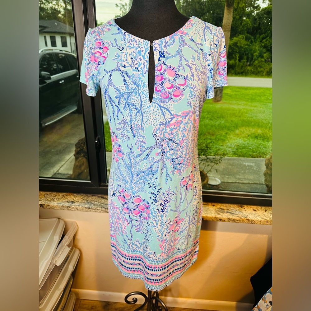 Lilly Pulitzer UPF 50+ Sophiletta Dress Blue Ibiza short sleeve Size Medium